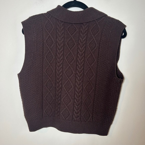 Sunday Best Aritzia Brown Merino Wool Cable Knit Front Polo Sweater Vest Size L - Picture 2 of 6